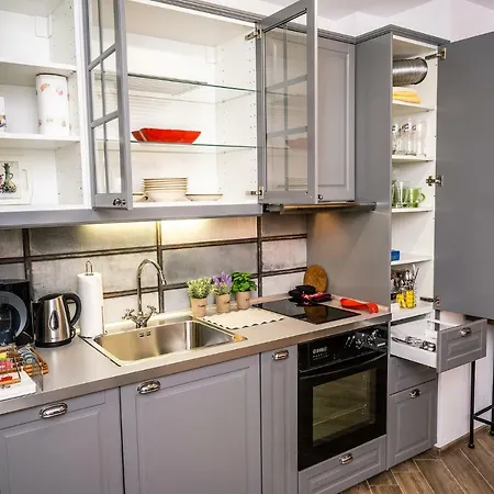 Loft شقة فارنا