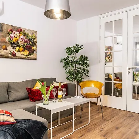 Loft فارنا