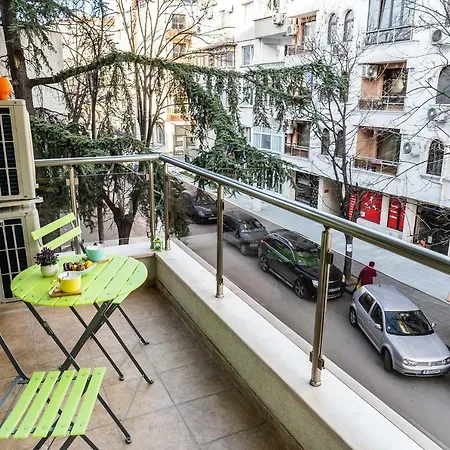 Loft فارنا
